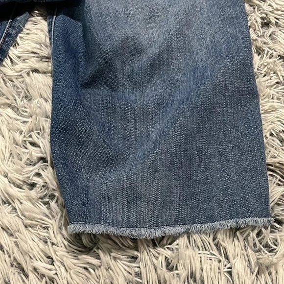 Lucky Brand Boardwalk Bermuda Shorts Size 8 - Picture 12 of 12